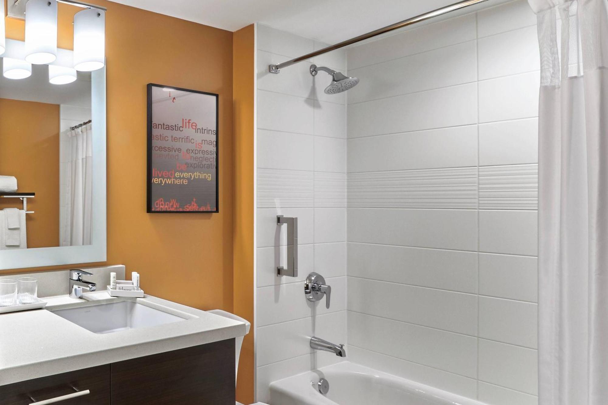 Towneplace Suites By Marriott Fort Mcmurray Exteriér fotografie